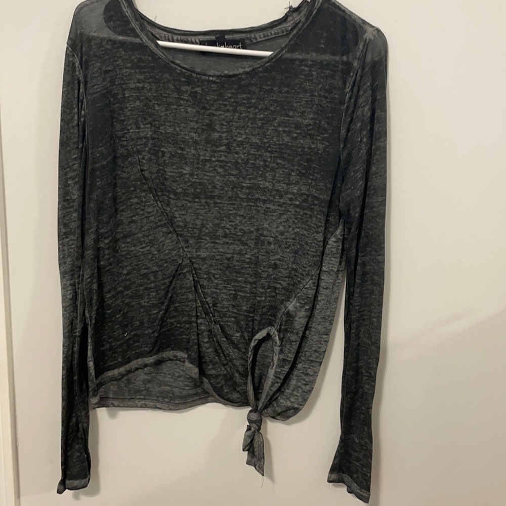 Light weight gray long sleeve